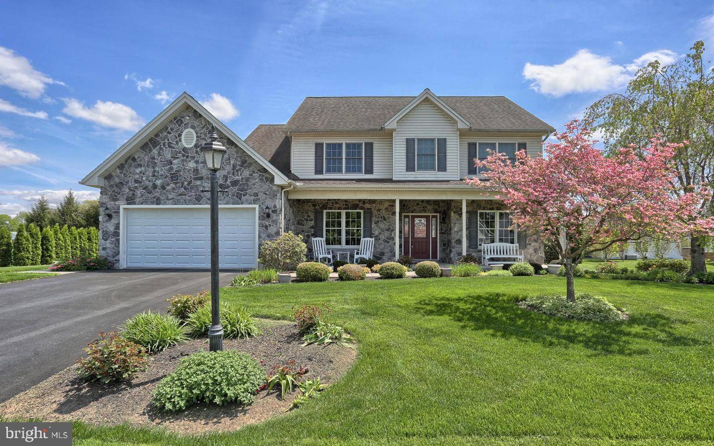 808 VICTORIA LN, Palmyra, PA 17078