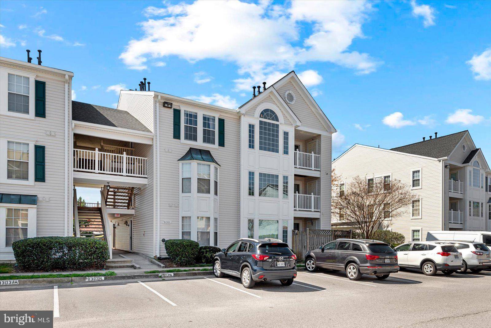 Lorton, VA 22079,8311 BLUEBIRD WAY #M