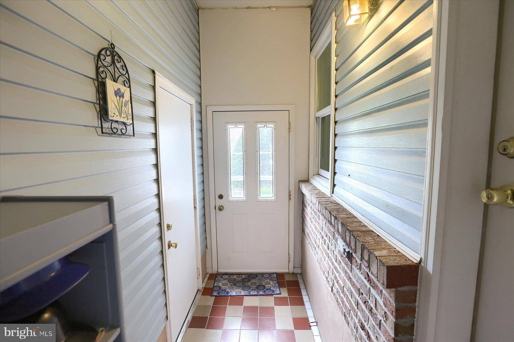 Hummelstown, PA 17036,322 SUE DR