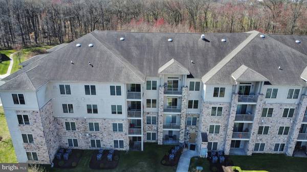 2000-UNIT FOUNTAINVIEW CIR #306, Newark, DE 19713