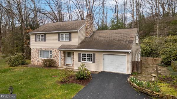 1695 PRINCETON DR, State College, PA 16803