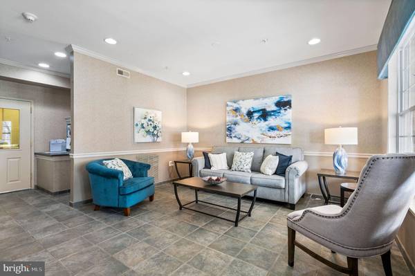 Warwick, PA 18974,2305 KNOX CT #2305