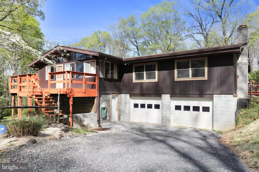 192 SCARLET OAK DRIVE, Harpers Ferry, WV 25425