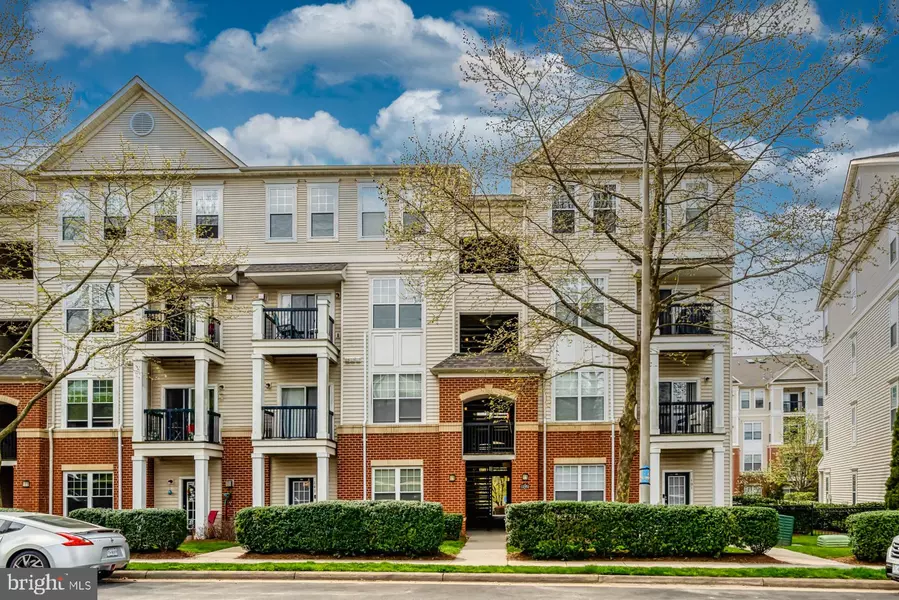 11351 ARISTOTLE DR #8-404, Fairfax, VA 22030