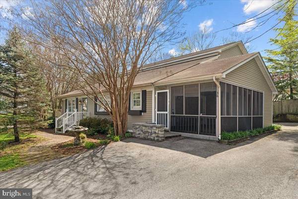 36 W 17TH ST, Front Royal, VA 22630