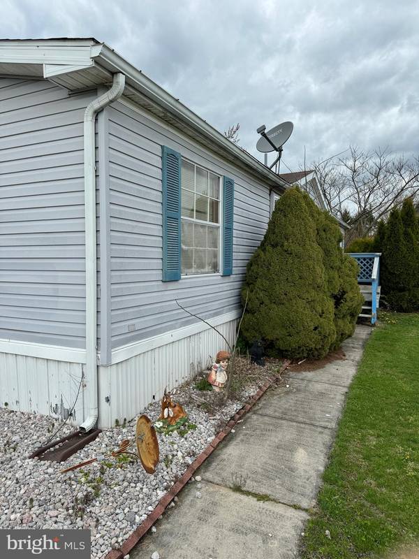 Shippensburg, PA 17257,22 SPRING DR