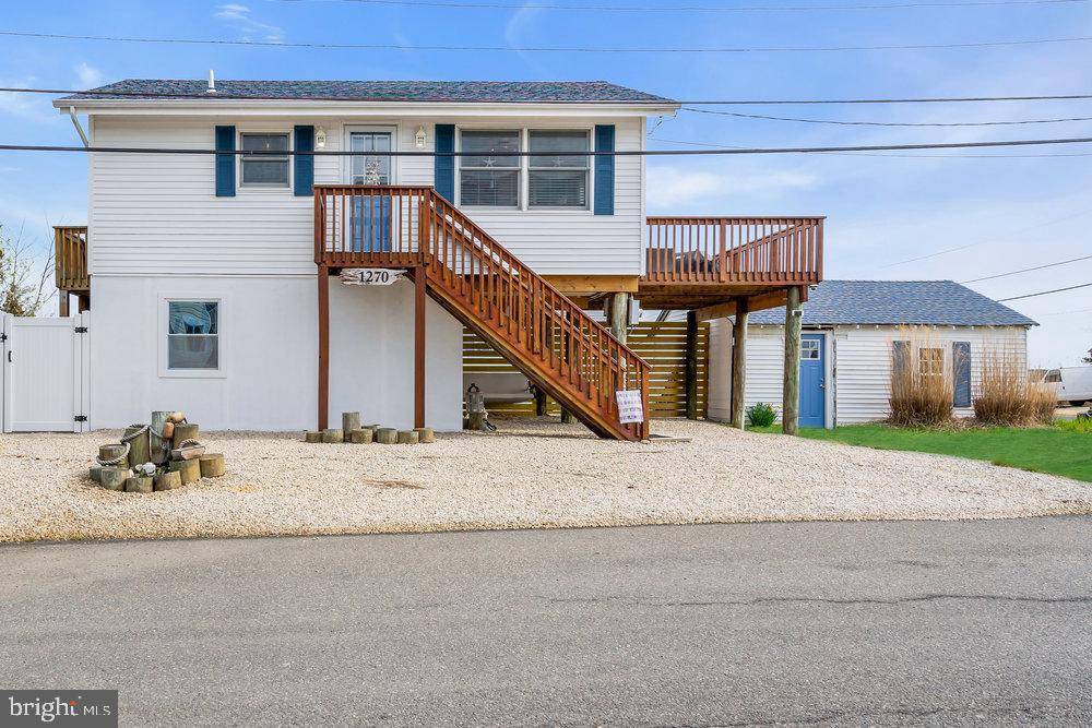 1270 W MALLARD DR, Manahawkin, NJ 08050