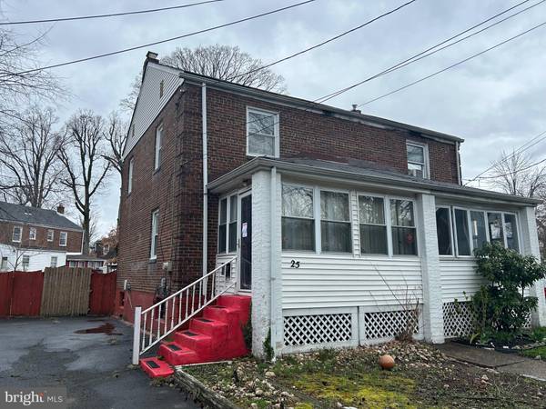 25 NORDACS PL, Trenton, NJ 08618