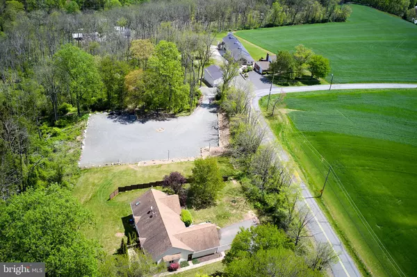 Bechtelsville, PA 19505,91 NUSS RD