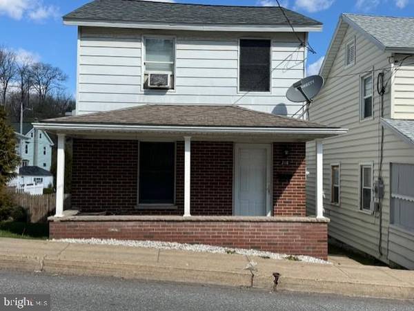 218 HUDSONDALE ST, Weatherly, PA 18255