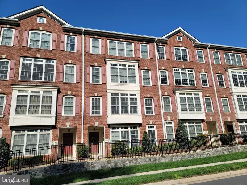 4537 WHITTEMORE PL #1521, Fairfax, VA 22030