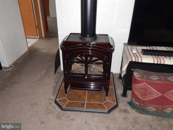 Walnutport, PA 18088,4191 HERITAGE LN