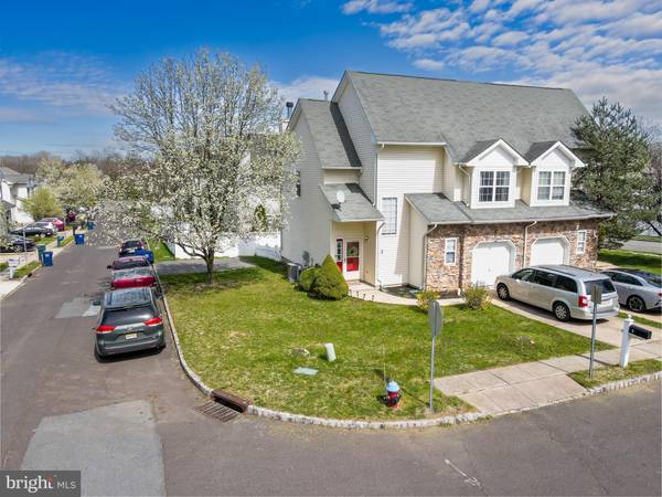 2 BONNIE CT, Lawrenceville, NJ 08648