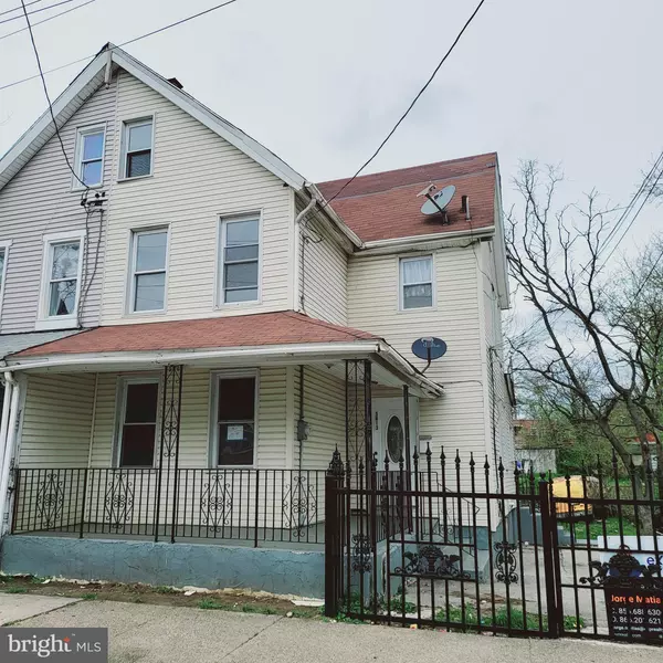 3413 MERRIEL AVE, Camden, NJ 08105