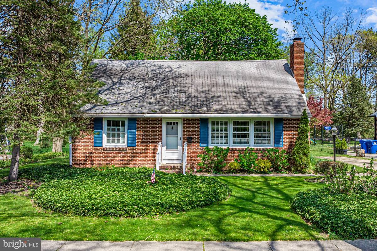 Moorestown, NJ 08057,337 W 3RD ST