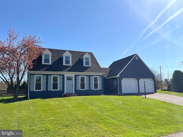 42 SADDLER DR, Christiana, PA 17509