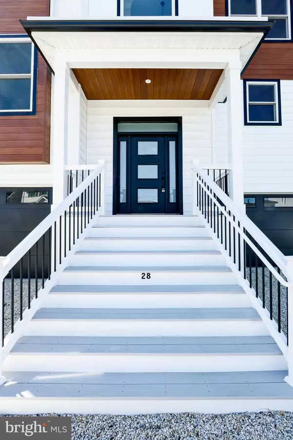 Manahawkin, NJ 08050,28 NANCY DR