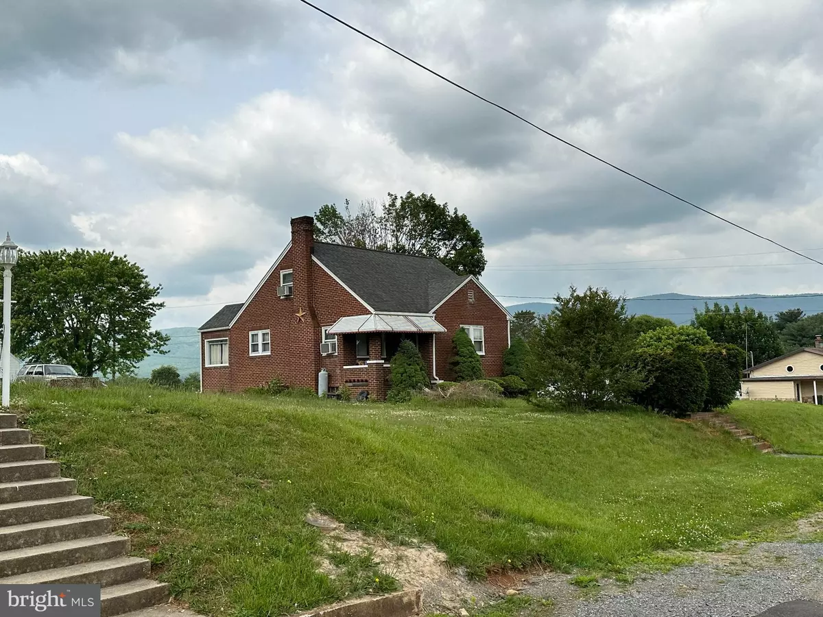 Shenandoah, VA 22849,701 S 2ND ST