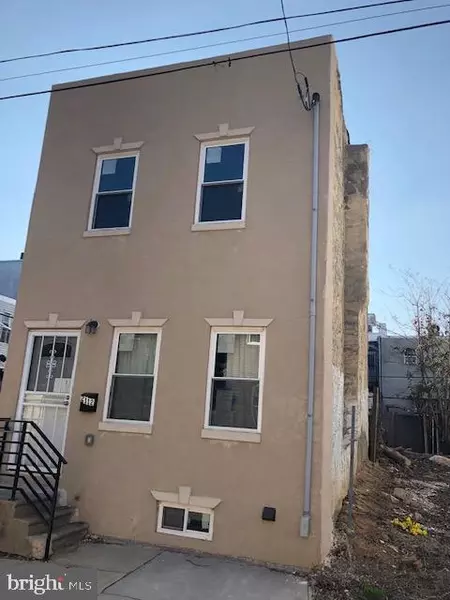 2112 FERNON ST, Philadelphia, PA 19145