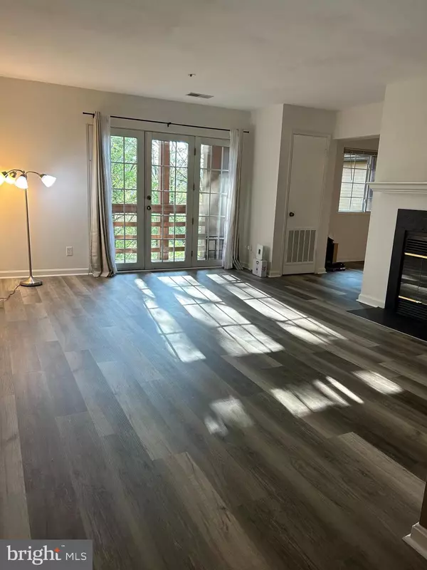 Columbia, MD 21044,4922 COLUMBIA RD #7 91