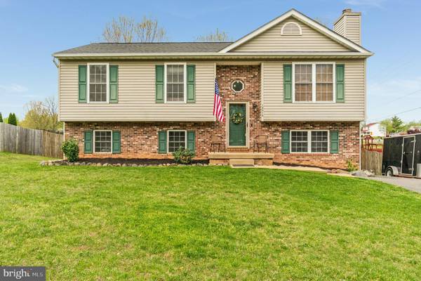 12016 FALCON RIDGE DR, Fredericksburg, VA 22407