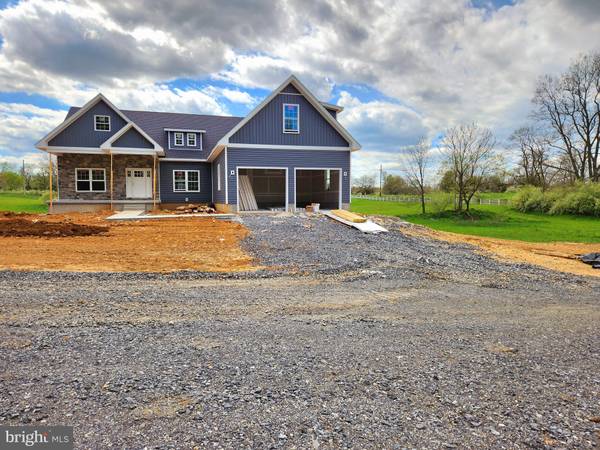 46 OAK CREST DRIVE, Kearneysville, WV 25430