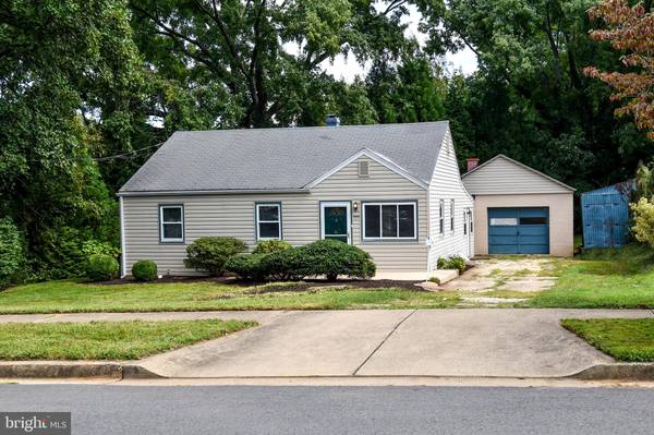 1919 ANDERSON RD, Falls Church, VA 22043