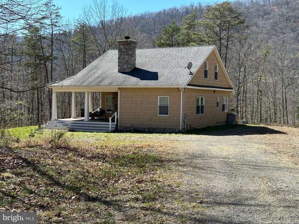 1872 S BRANCH RD, Levels, WV 25431