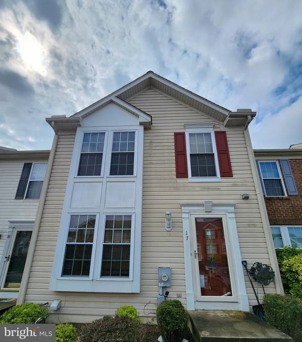 17 E CHRISTINA PL, Newark, DE 19702