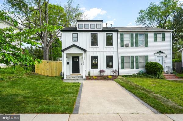 322 CLIFFORD AVE #A, Alexandria, VA 22305