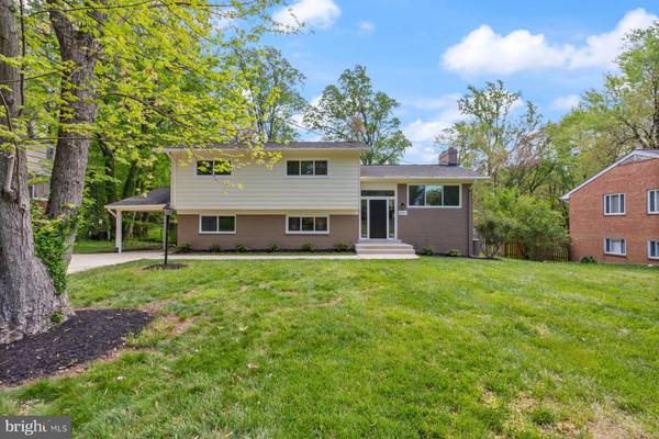 3331 MANSFIELD RD, Falls Church, VA 22041