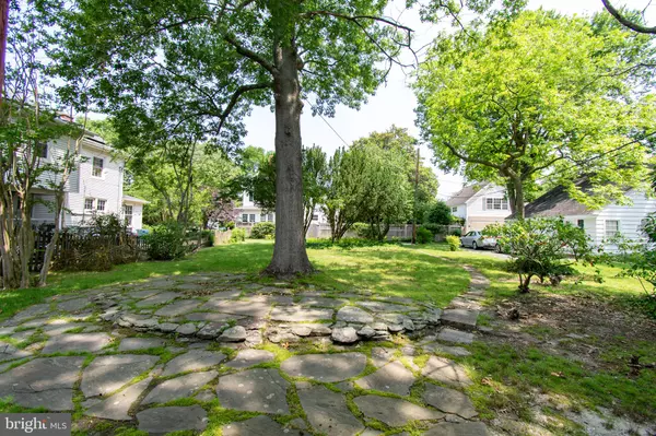 Easton, MD 21601,203 E EARLE AVE