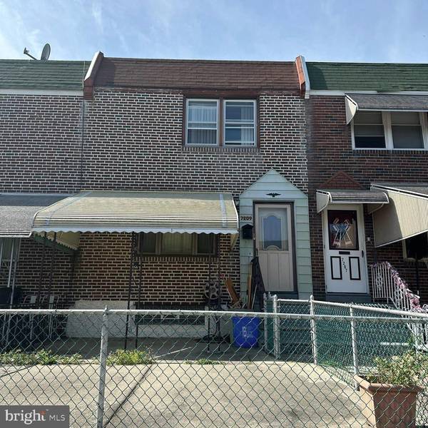 7209 GUYER AVE, Philadelphia, PA 19153