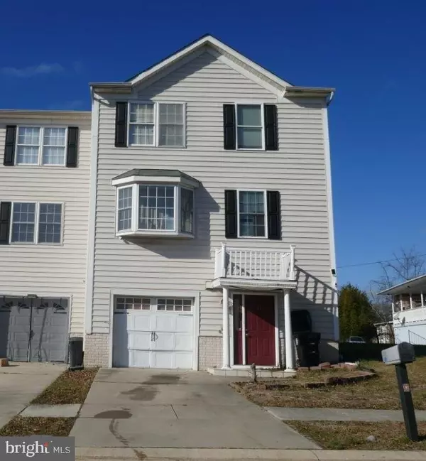 6 KARENDALE, Windsor Mill, MD 21244