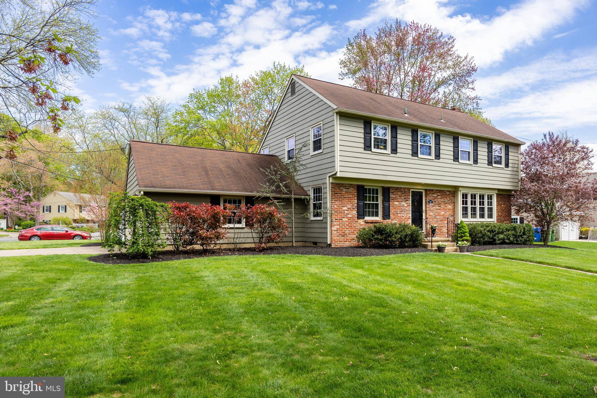 Cherry Hill, NJ 08034,121 SAWMILL RD