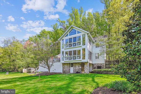 834 HILLSIDE RD, Lutherville Timonium, MD 21093