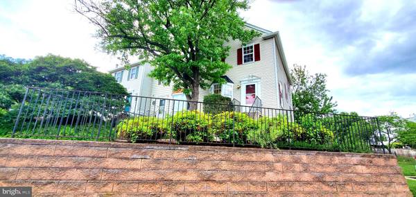 4002 SUMMER HOLLOW CT #155A, Chantilly, VA 20151