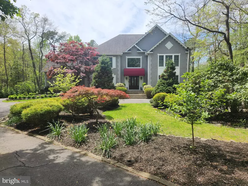 10 WINTERBERRY LN, Gibbsboro, NJ 08026