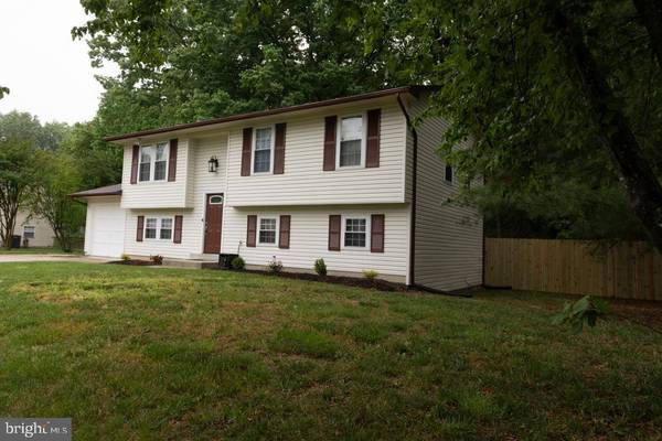 Waldorf, MD 20601,12458 CHARTER OAK CT