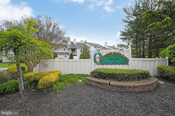 617 STEEPLECHASE CT, Deptford, NJ 08096