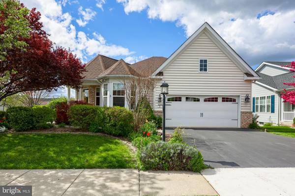 2 CANDLE BROOK LN, Oley, PA 19547