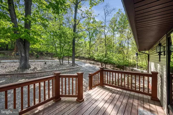 Harpers Ferry, WV 25425,325 LONG LEAF LN