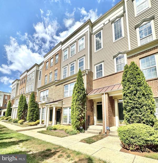 1790-B POOLSIDE WAY #22-B, Frederick, MD 21701