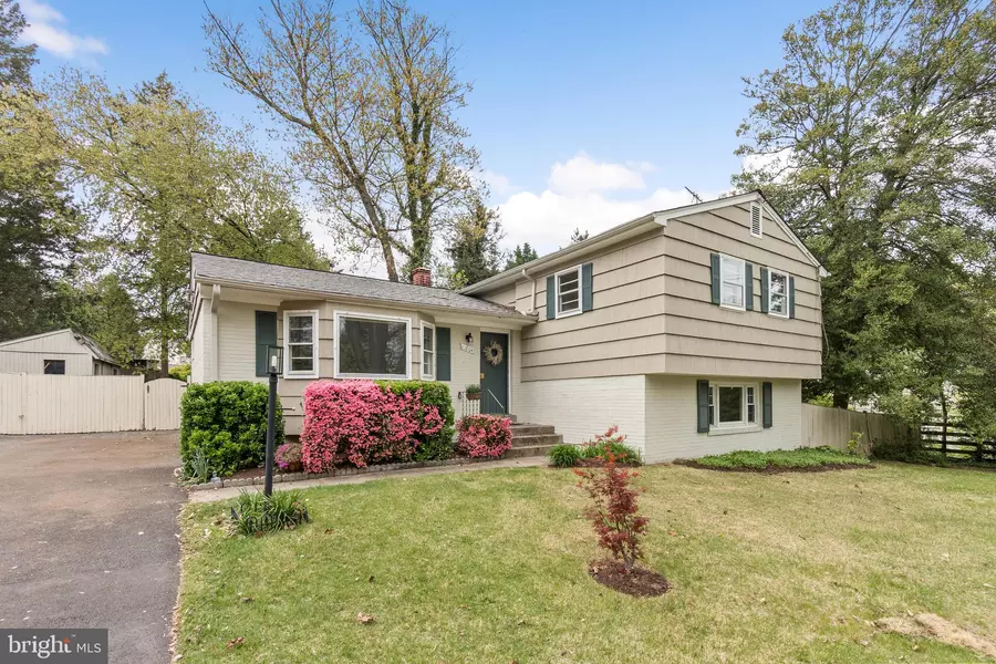 11804 CAPLINGER RD, Silver Spring, MD 20904