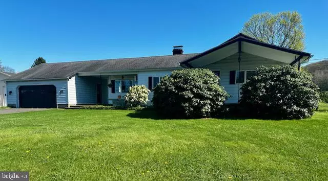 3095 BLAKESLEE BLVD, Lehighton, PA 18235