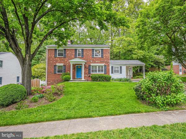 2221 SENSENEY LN, Falls Church, VA 22043