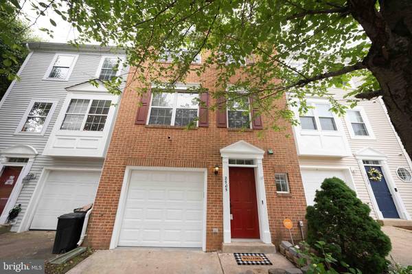 2705 BRIER POND CIR, Woodbridge, VA 22191