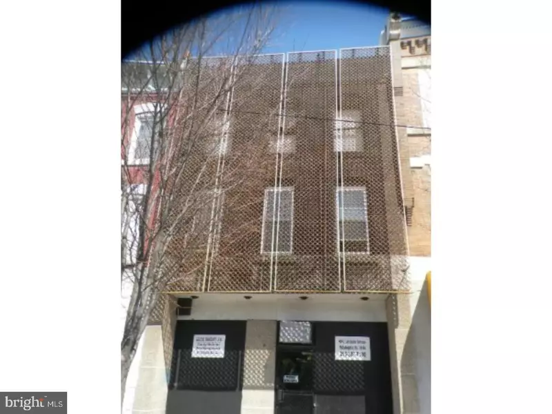 4041 LANCASTER AVE, Philadelphia, PA 19104