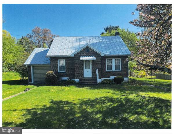 872 ENGLESVILLE HILL RD, Boyertown, PA 19512