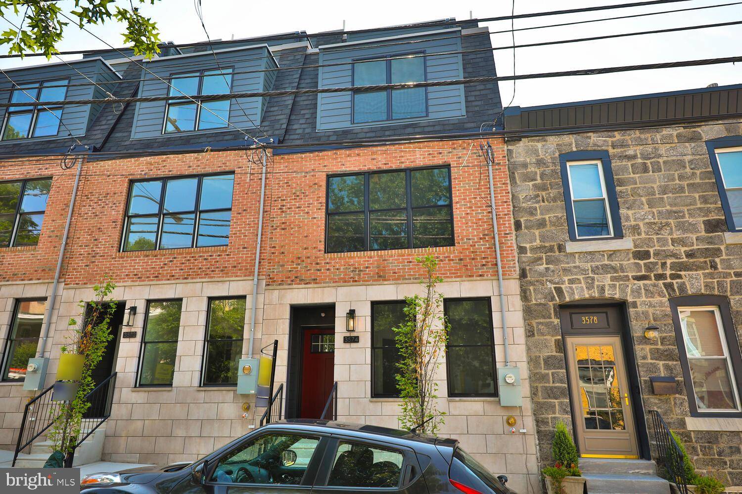 Philadelphia, PA 19129,3572 CALUMET ST
